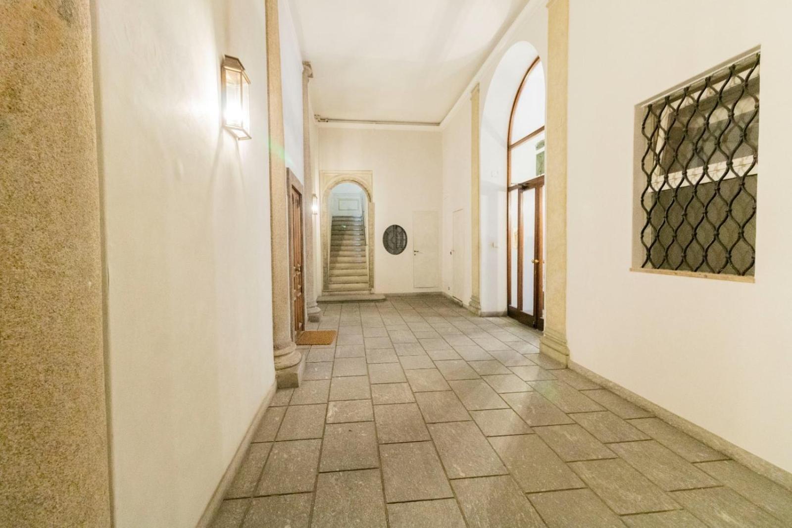 Duomo Charme Apartment Milan Exterior photo